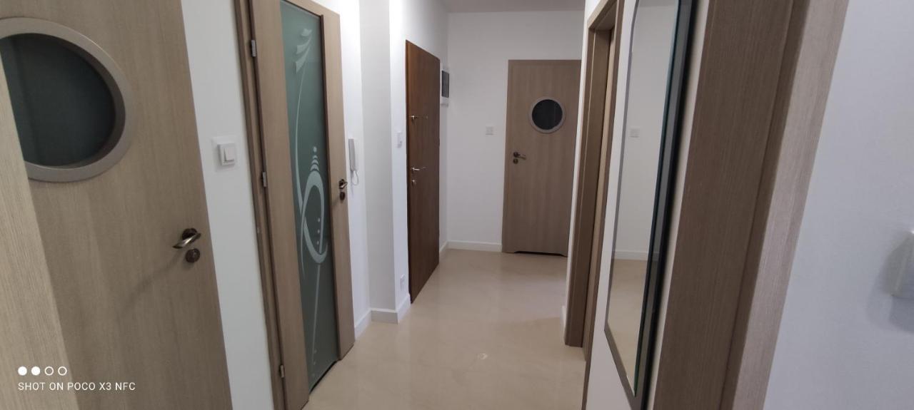 Apartament „Nad Jeziorkiem“ Apartment Ketrzyn Exterior photo