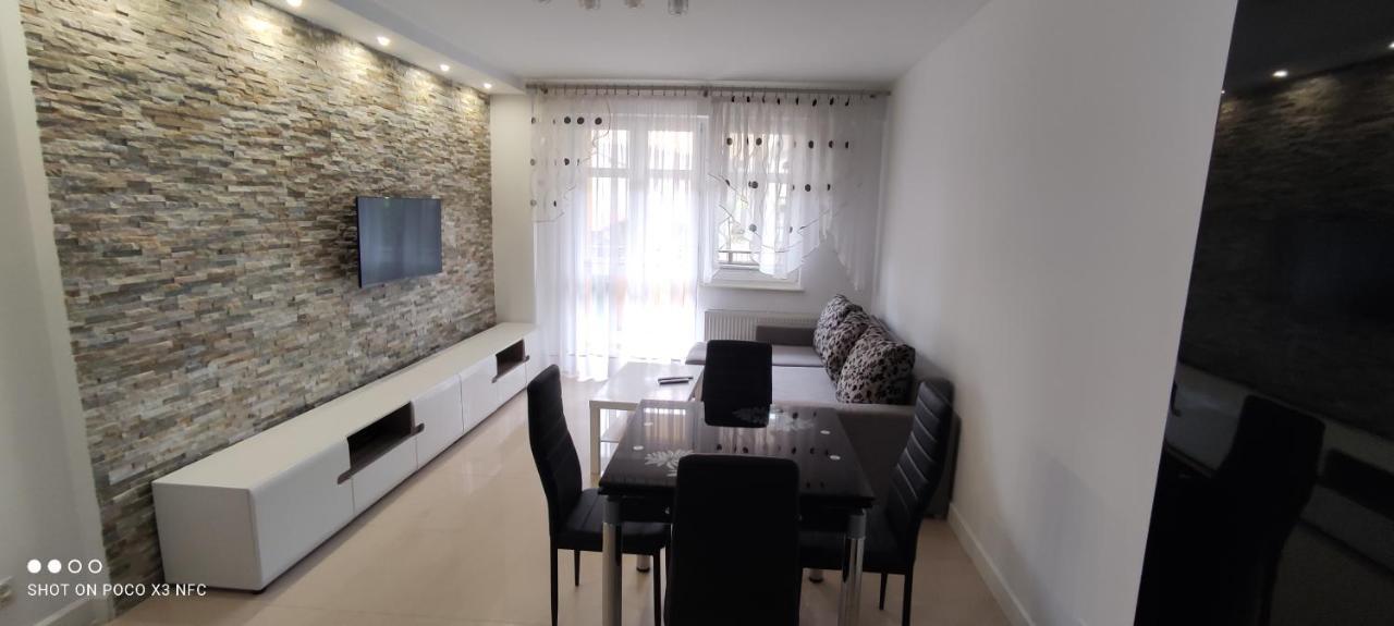 Apartament „Nad Jeziorkiem“ Apartment Ketrzyn Exterior photo
